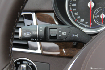  2018款奔驰GLS级 GLS400 3.0T自动4MATIC动感型