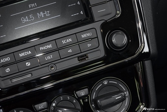 2017款大众捷达1.4L手动舒适型