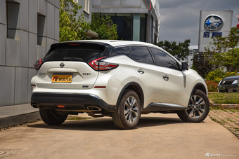 2015款楼兰 2.5L自动XV RES Plus两驱豪雅版