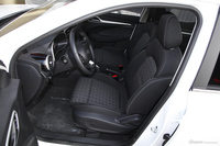 2017款名爵ZS 1.5L手动舒适版 