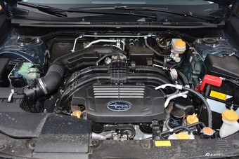 2018款斯巴鲁XV 2.0L自动全驱尊贵版EyeSight