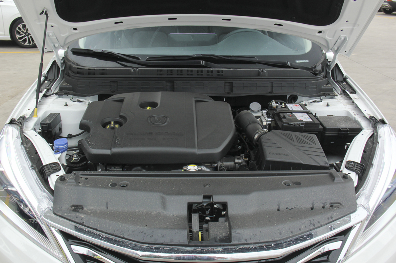 2018款逸动DT 1.6L自动智享型