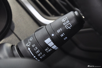 2017款风神AX5 1.4T自动趣尚型