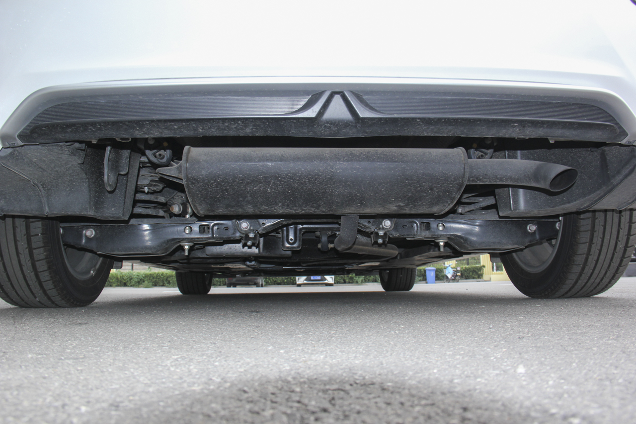 2017款雷克萨斯CT200h 舒适版双色