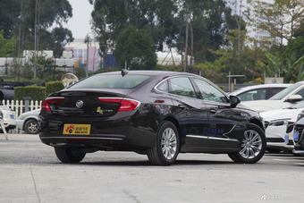 2018款君越1.5T自动豪华型20T