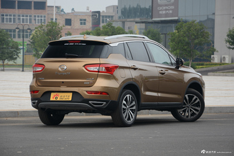 2017款传祺GS4 1.5T手动两驱豪华版235T