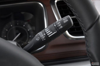 2017款GL8 2.5L自动舒适型