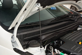 2015款启悦1.6L自动舒享型