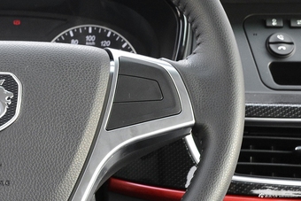 2017款伽途im8 1.5L手动智尚型