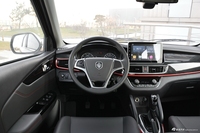 2017款伽途im8 1.5L手动智炫型