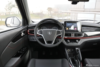 2017款伽途im8 1.5L手动智炫型