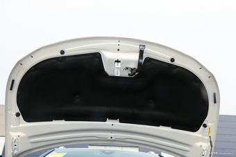 2017款标致5008 1.6T自动350THP精英版5座