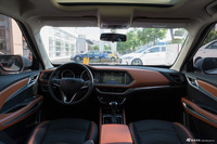 2018款众泰T300 1.5L自动尊贵型