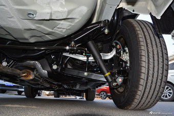 2018款启辰T70 1.6L手动睿趣版