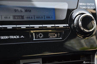 2017款YARiS L 致炫1.5G自动劲速天窗升级版