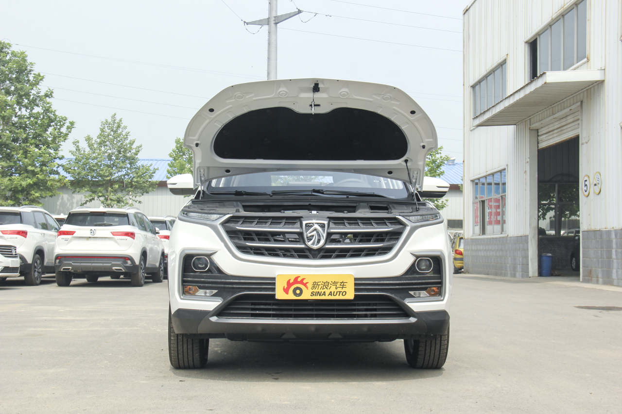 2018款宝骏530 1.5T手动豪华型