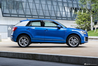 奥迪全新SUV卖15万？奔驰宝马已懵逼