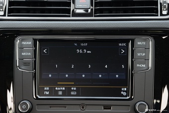 2017款速腾1.4T手动舒适型230TSI