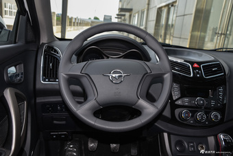 2017款海马S5强动力版1.6L手动舒适型