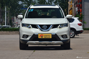 2014款奇骏2.5L自动XV NAVI四驱至尊版