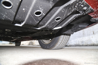 2016款逸动1.6L手动风尚型