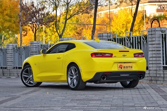 2017款科迈罗2.0T自动RS