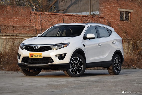 2017款东南DX7 1.5T自动尊贵型 