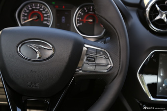 2016款东南DX3 1.5L手动尊贵型