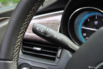 2017款昂科威1.5T自动两驱豪华型20T 