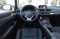 2017款雷克萨斯CT200h 舒适版单色