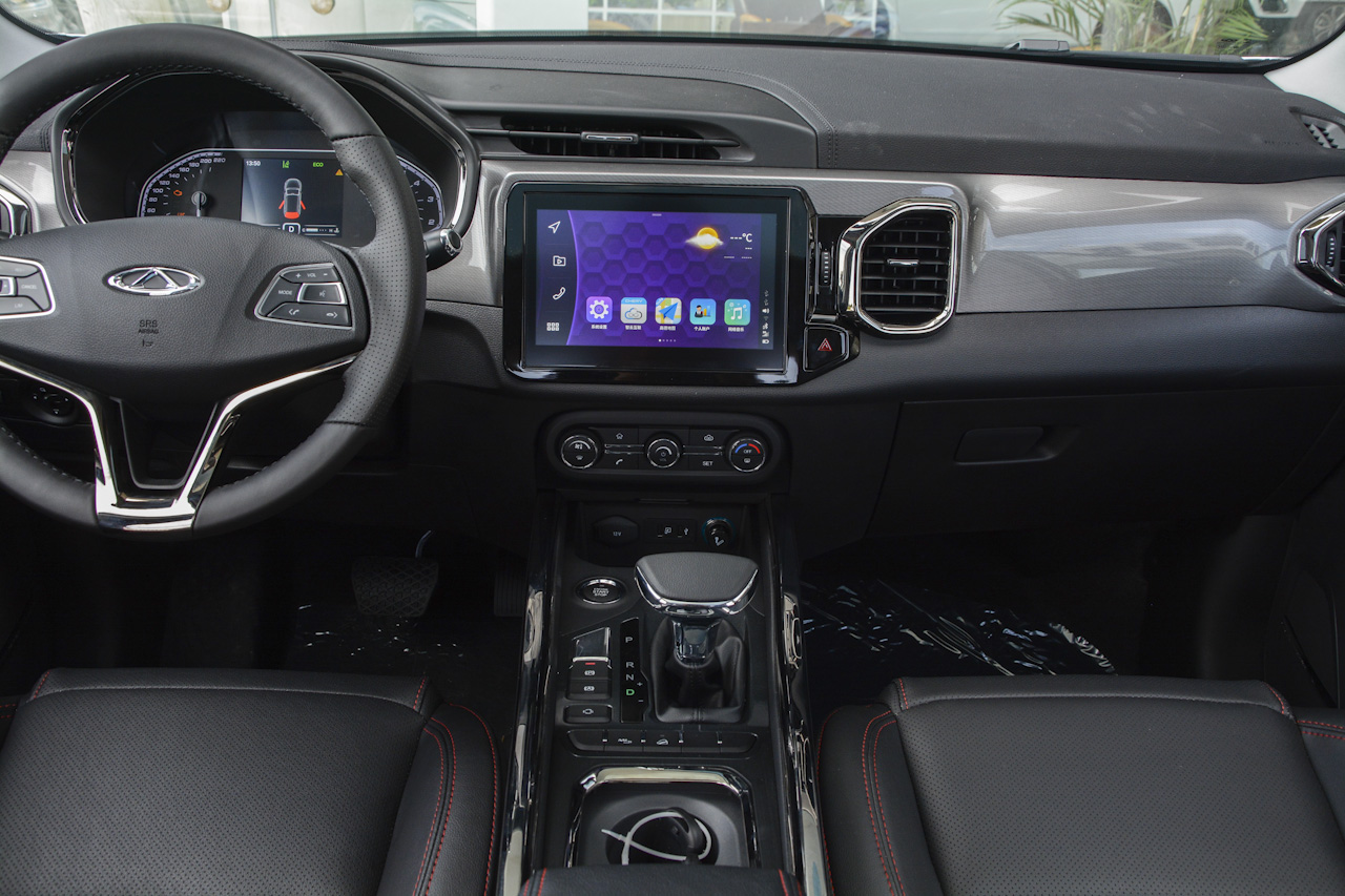 2017款瑞虎5x 1.5T自动豪华型