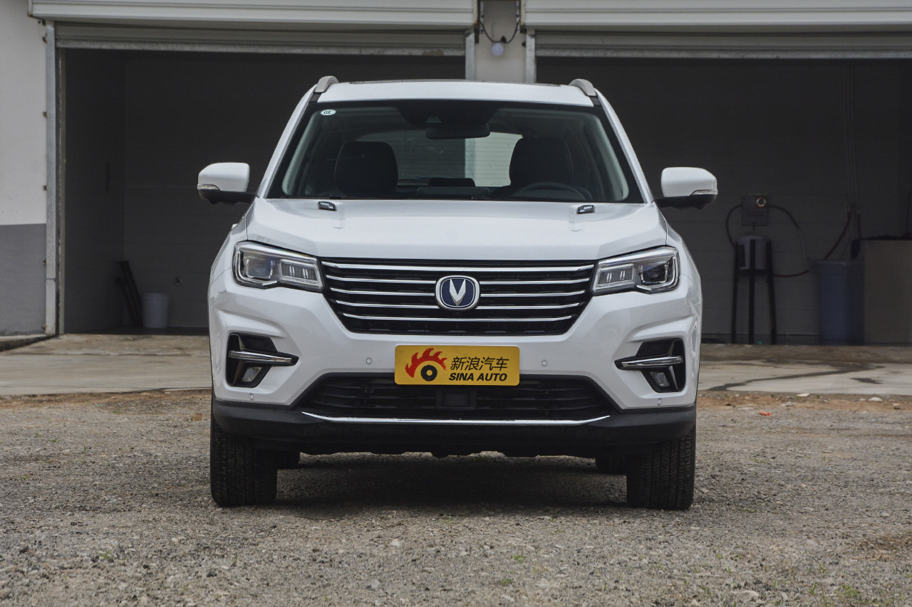 2018款长安CS75 1.5T自动睿智型