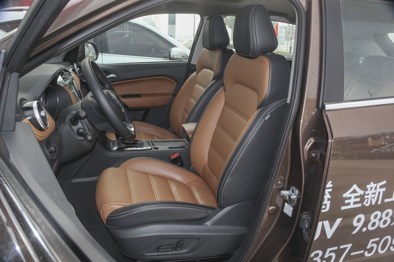  2017款锐腾1.5T 20T自动尊享版