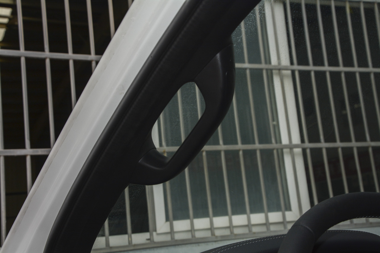 2017款撼路者2.0T自动四驱豪华版汽油5座