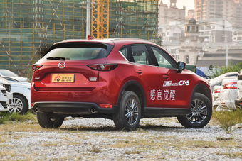 2017款马自达CX-5 2.0L自动两驱智享型