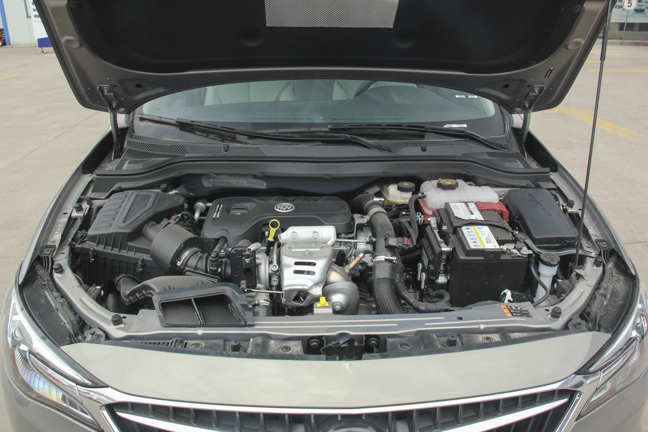 2018款英朗1.0T手动精英型15T