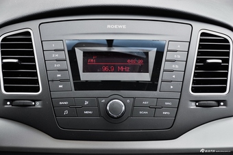 2015款荣威350 1.5L自动豪华天窗版