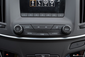 2015款君威 2.0L 精英时尚型 