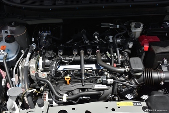 2018款日产劲客1.5L自动智联尊享版