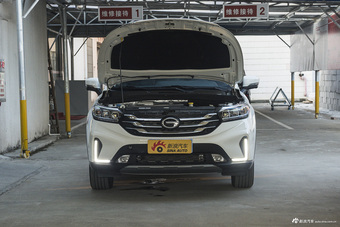 2018款传祺GS4 1.5T自动两驱智尊版235T 