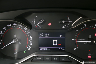  2017款雪铁龙C6改款1.8T自动豪华型380THP