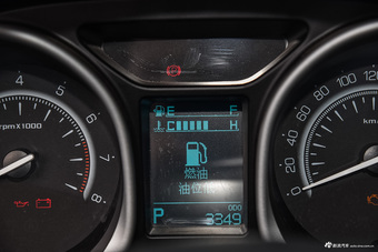 2016款传祺GS5 Super 1.8T自动两驱周年纪念版