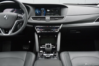 2018款宝沃BXi7 四驱旗舰型