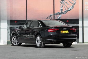 2016款奥迪A8L 3.0T自动45TFSI quattro舒适型