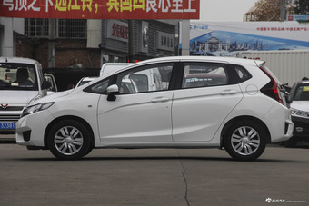 2016款飞度1.5L自动CVT LX舒适型