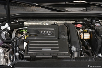 2018款奥迪A3 30周年型1.4T自动Limousine 35 TFSI风尚型