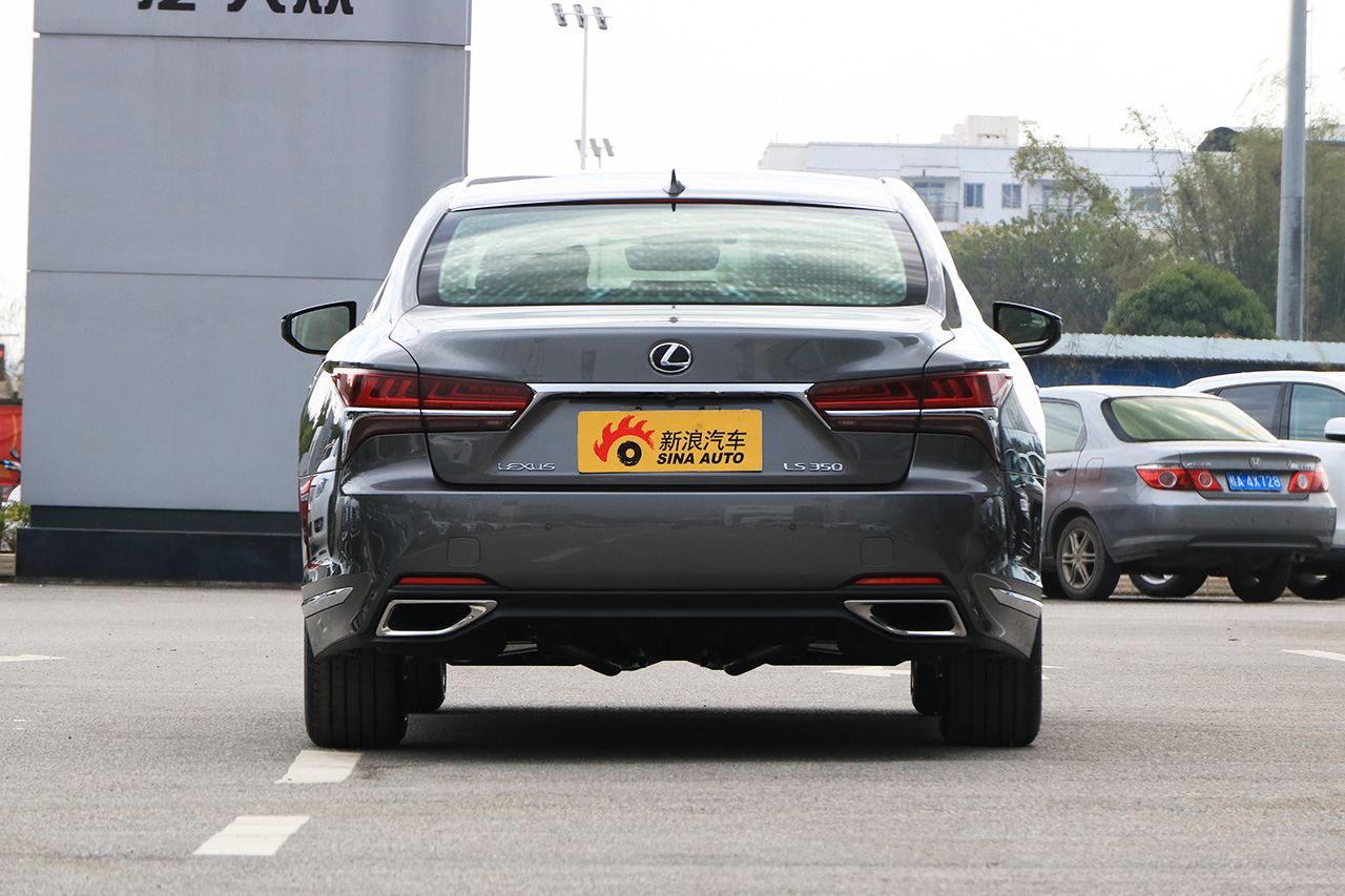2018款雷克萨斯LS 3.5L自动350卓越版