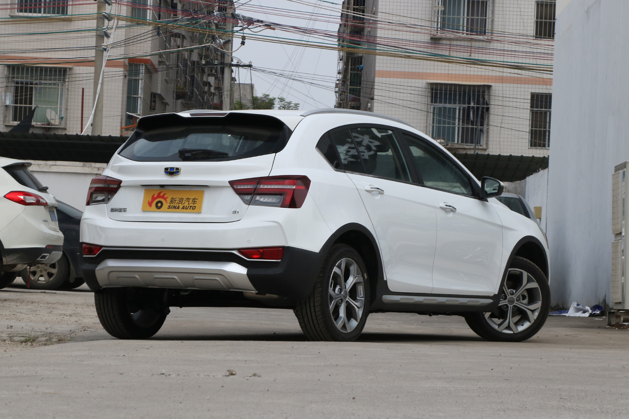 2018款吉利远景S1 1.4T自动锋驰型