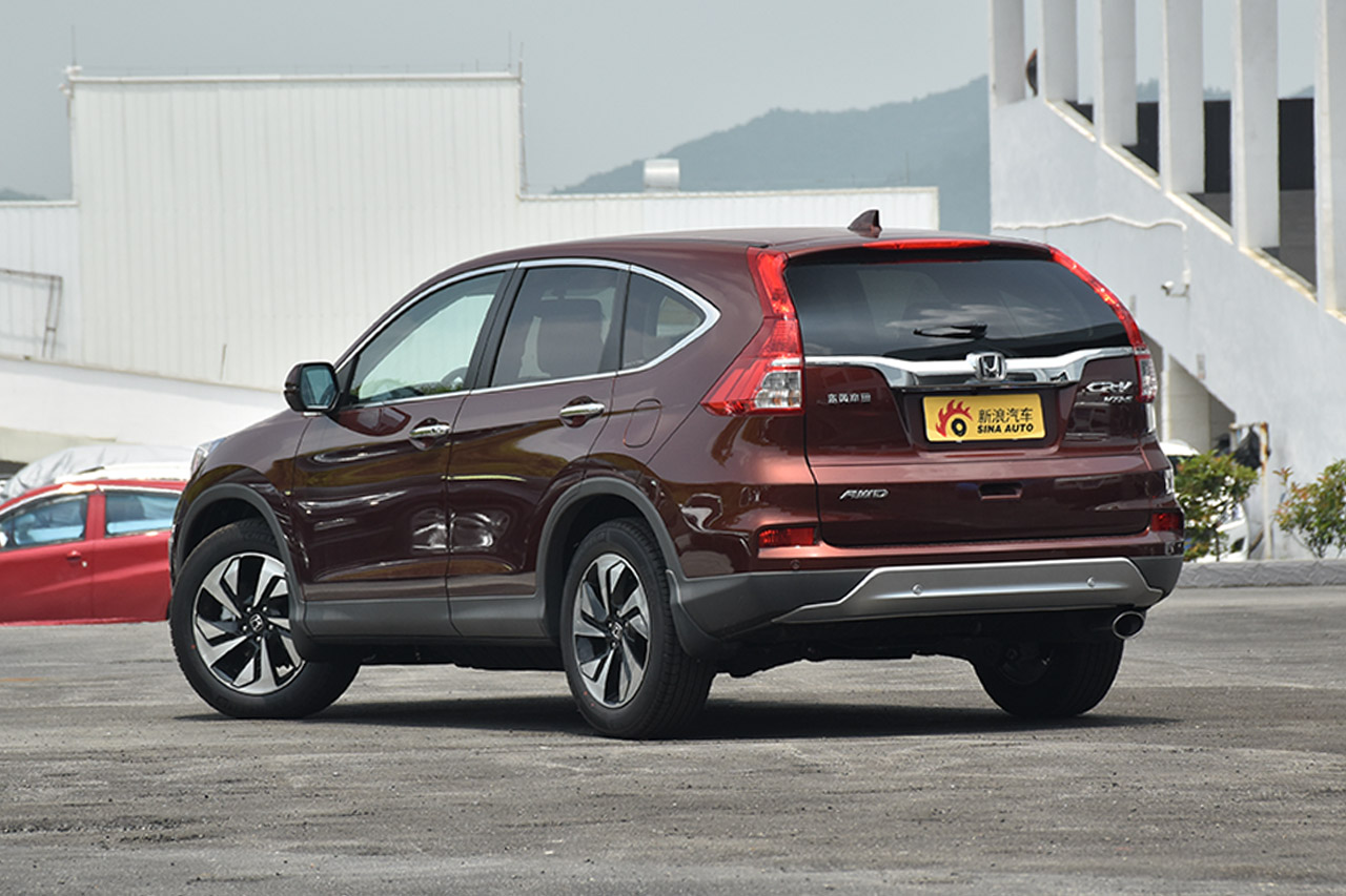 2015款CR-V 2.4L自动四驱尊贵版