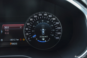 2015款锐界2.7T自动四驱尊锐型
